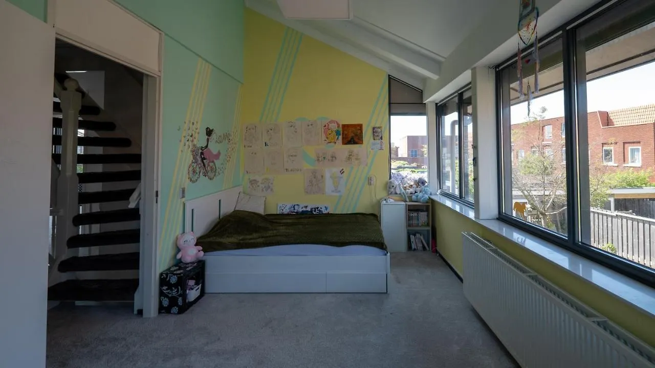 Vakantiehuis Big 5-Bedroom House In Capelle Aan Den Ijssel