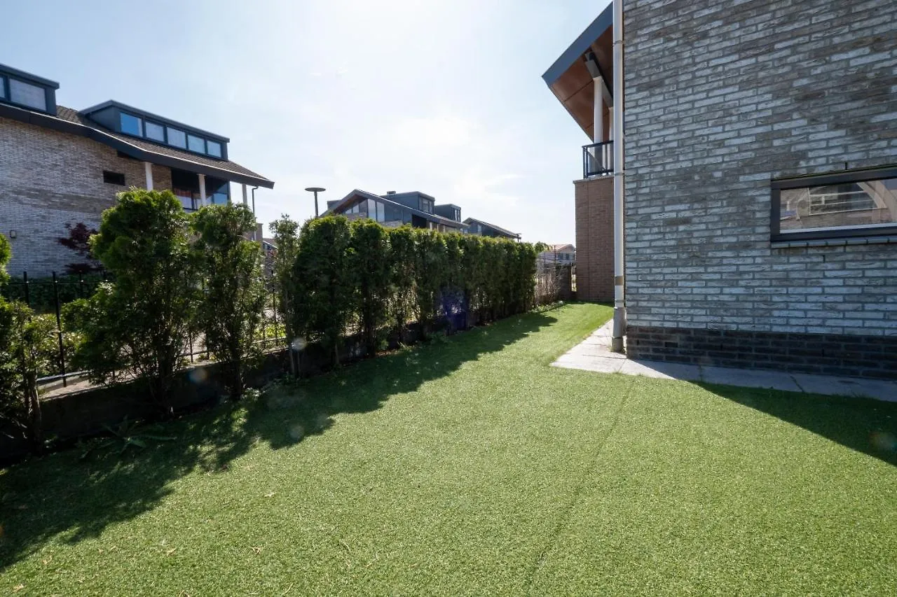Big 5-Bedroom House In Capelle Aan Den Ijssel Nederland